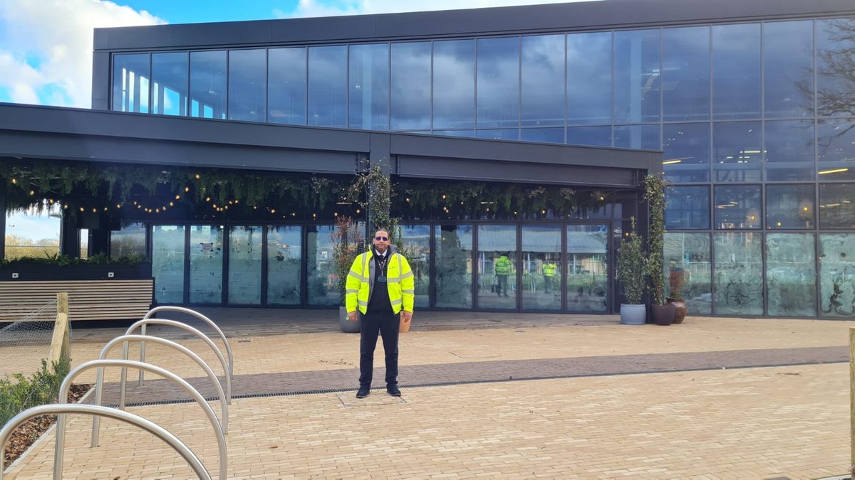 Security Guards UK officer on duty outside a commercial building